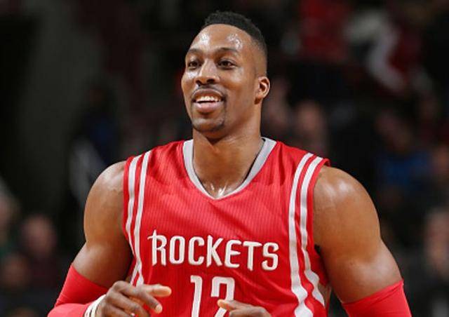 助球员们建 助球员们建